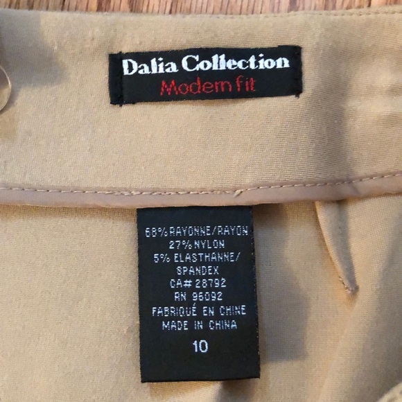 Like new skirt - Picture 2 of 6